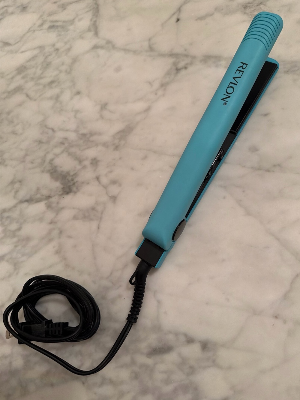 Revlon Turquoise Ceramic Hair Straightener